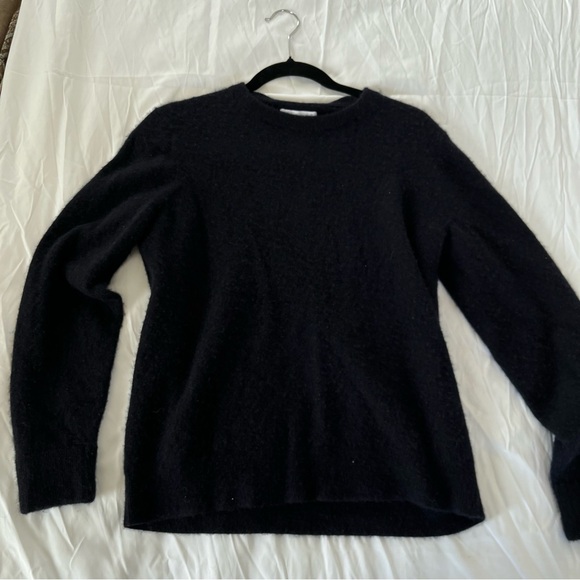 Everlane Sweaters - Everlane Cashmere Sweater - READ DESCRIPTION